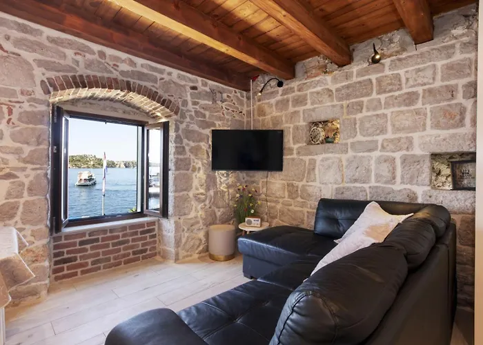 Sun 1 Apartman Sibenik